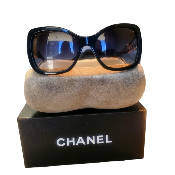Chanel 5305 Sunglasses